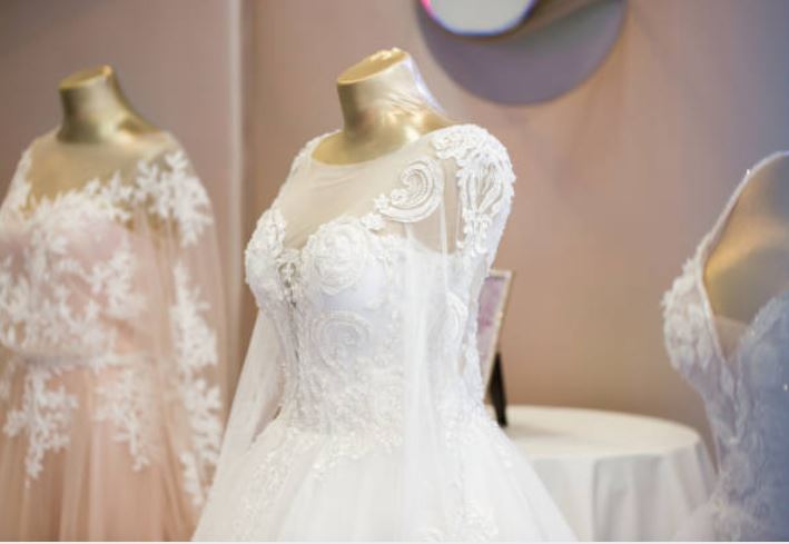 Elena Morar wedding dress
