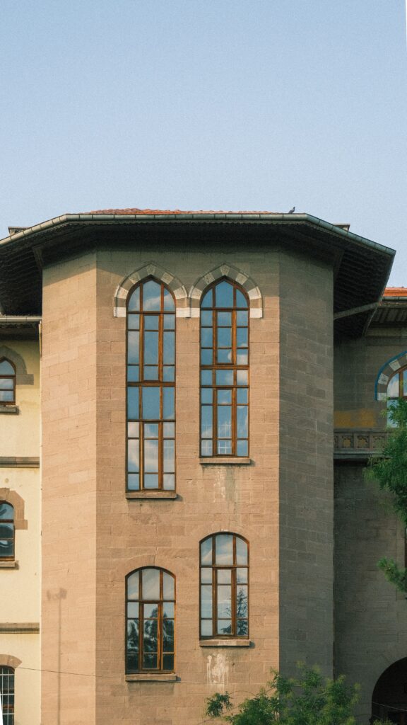 İzmir Büyükşehir Belediyesi Bursları